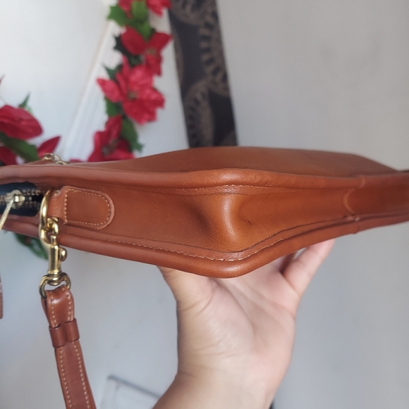 Vintage Coach British Tan Standard Clutch 5140 🤎 READ